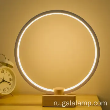 Инновационная деревянная светодиодная лампа с USB -соединением